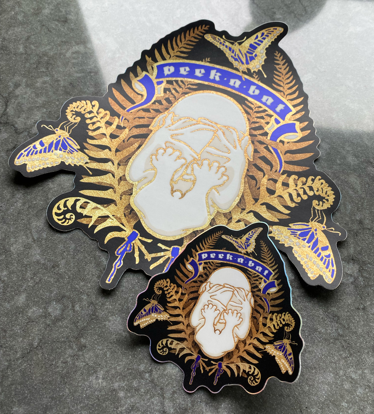 Peek-a-Bat giant sticker